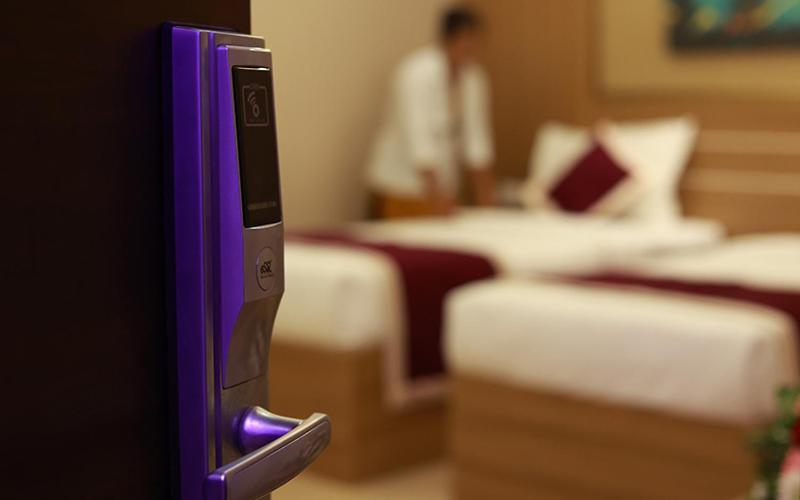 Hotel Emirates Kannangad Kültér fotó